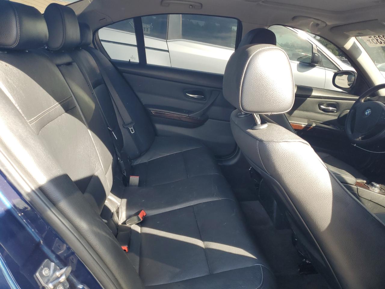 2011 BMW 328 Xi VIN: WBAPK7G51BNN69641 Lot: 71830235