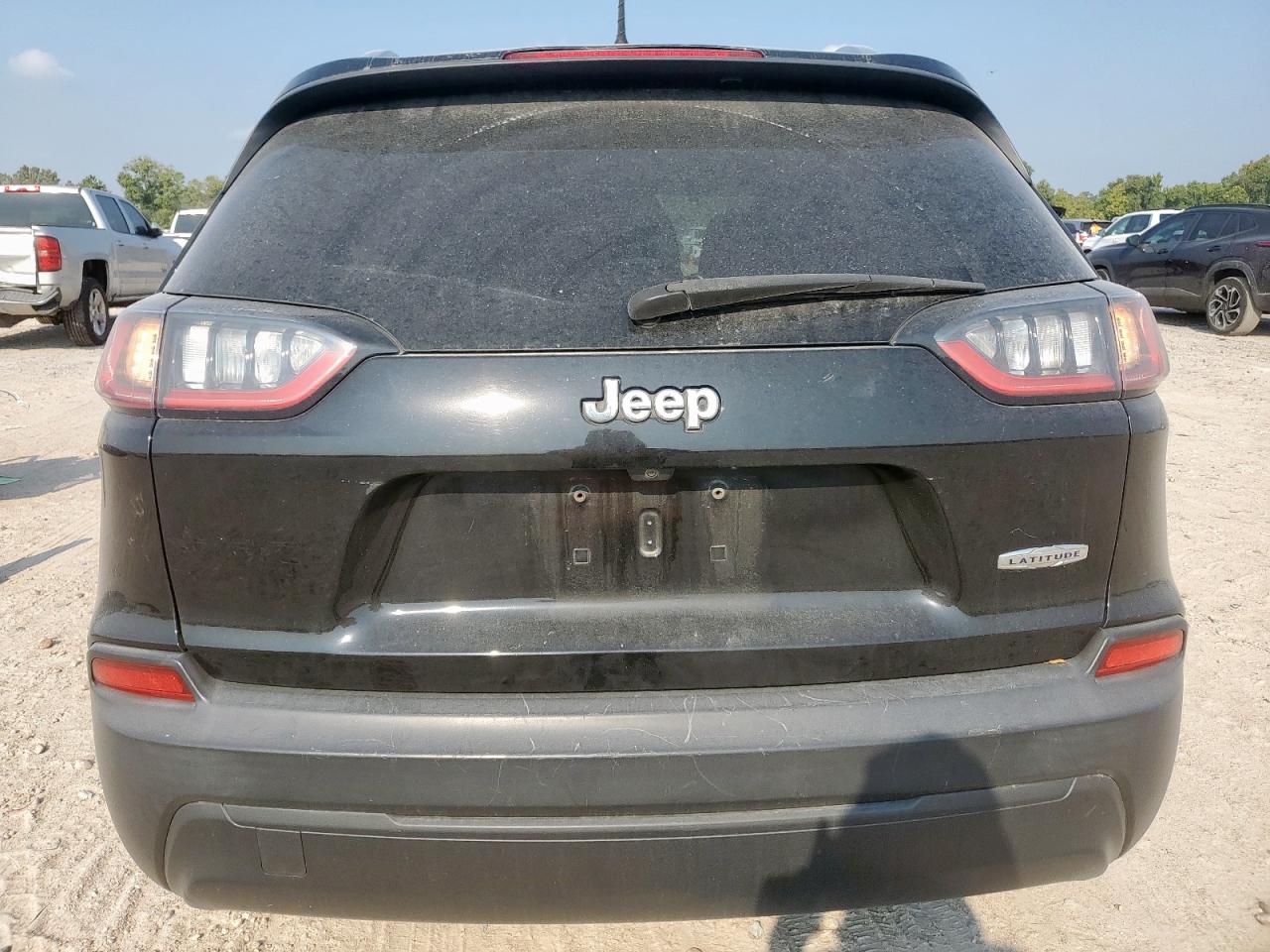 2019 Jeep Cherokee Latitude VIN: 1C4PJLCB5KD247469 Lot: 81076825
