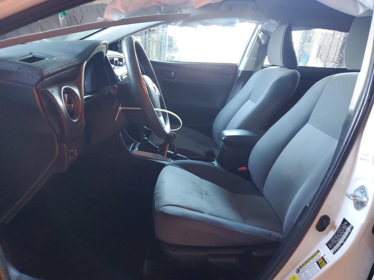2017 Toyota Corolla L VIN: 5YFBURHE6HP663446 Lot: 81646685