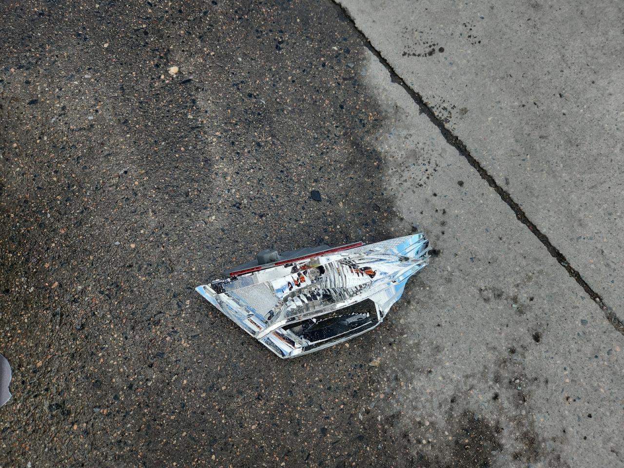 2016 Toyota Camry Le VIN: 4T1BF1FK3GU606431 Lot: 84799725