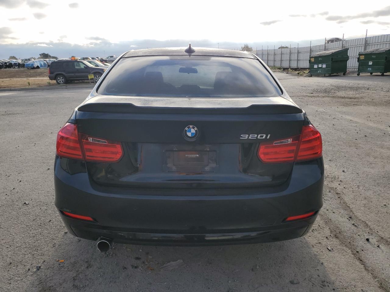 2015 BMW 320 I VIN: WBA3B1C52FK136323 Lot: 80215945