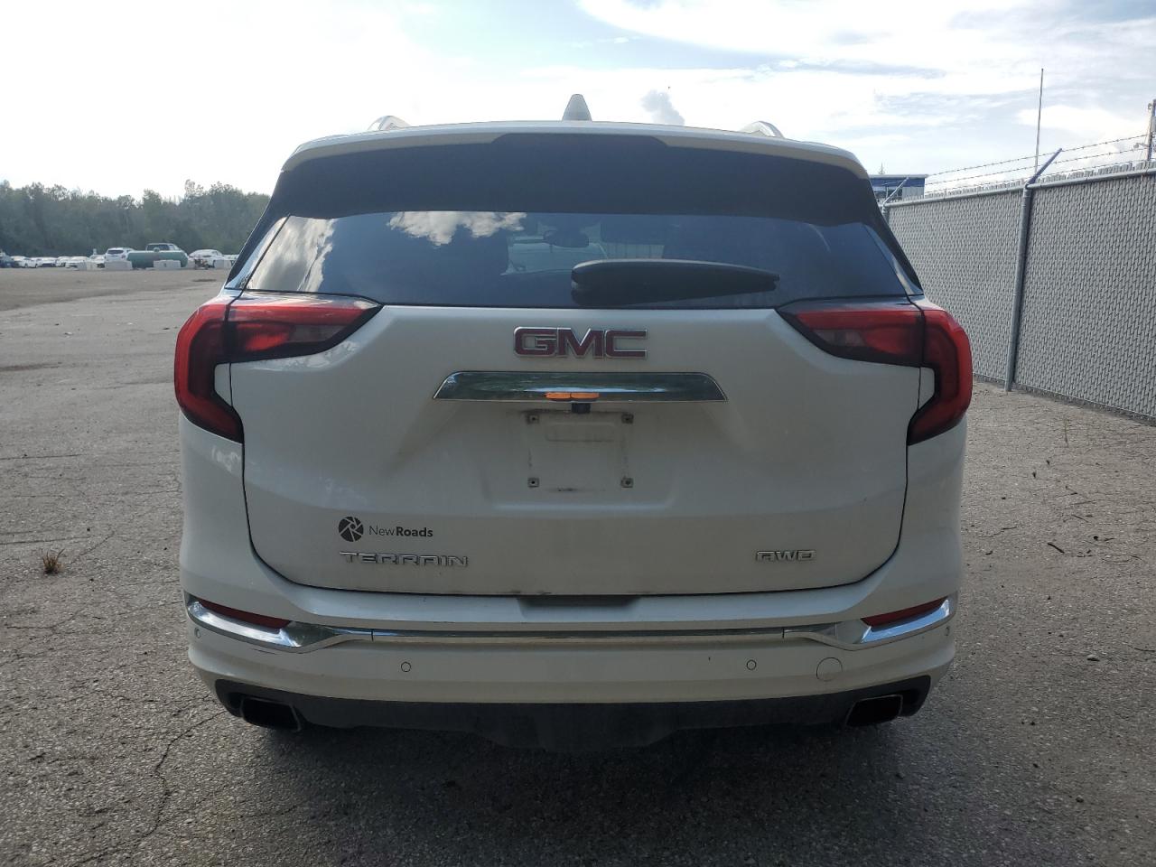 2019 GMC Terrain Denali VIN: 3GKALXEX2KL160840 Lot: 70261935