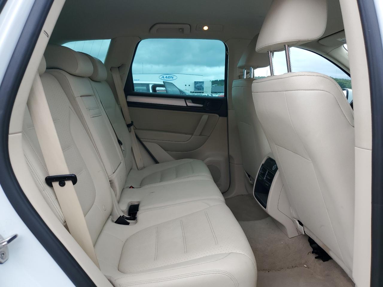 2014 Volkswagen Touareg V6 VIN: WVGEF9BP5ED009422 Lot: 82062755