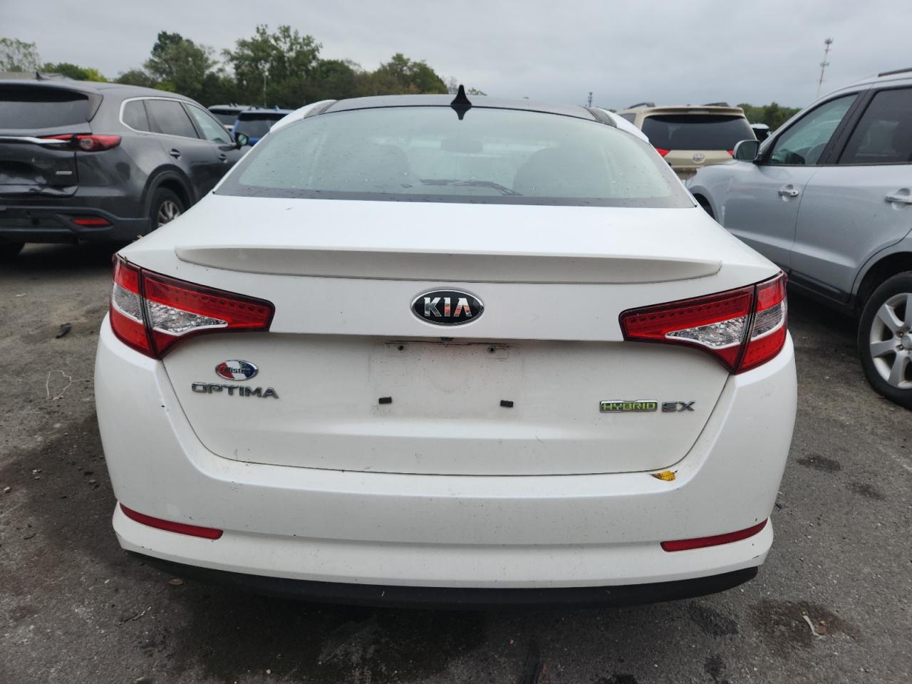 2013 Kia Optima Hybrid VIN: KNAGM4AD3D5060811 Lot: 71248695