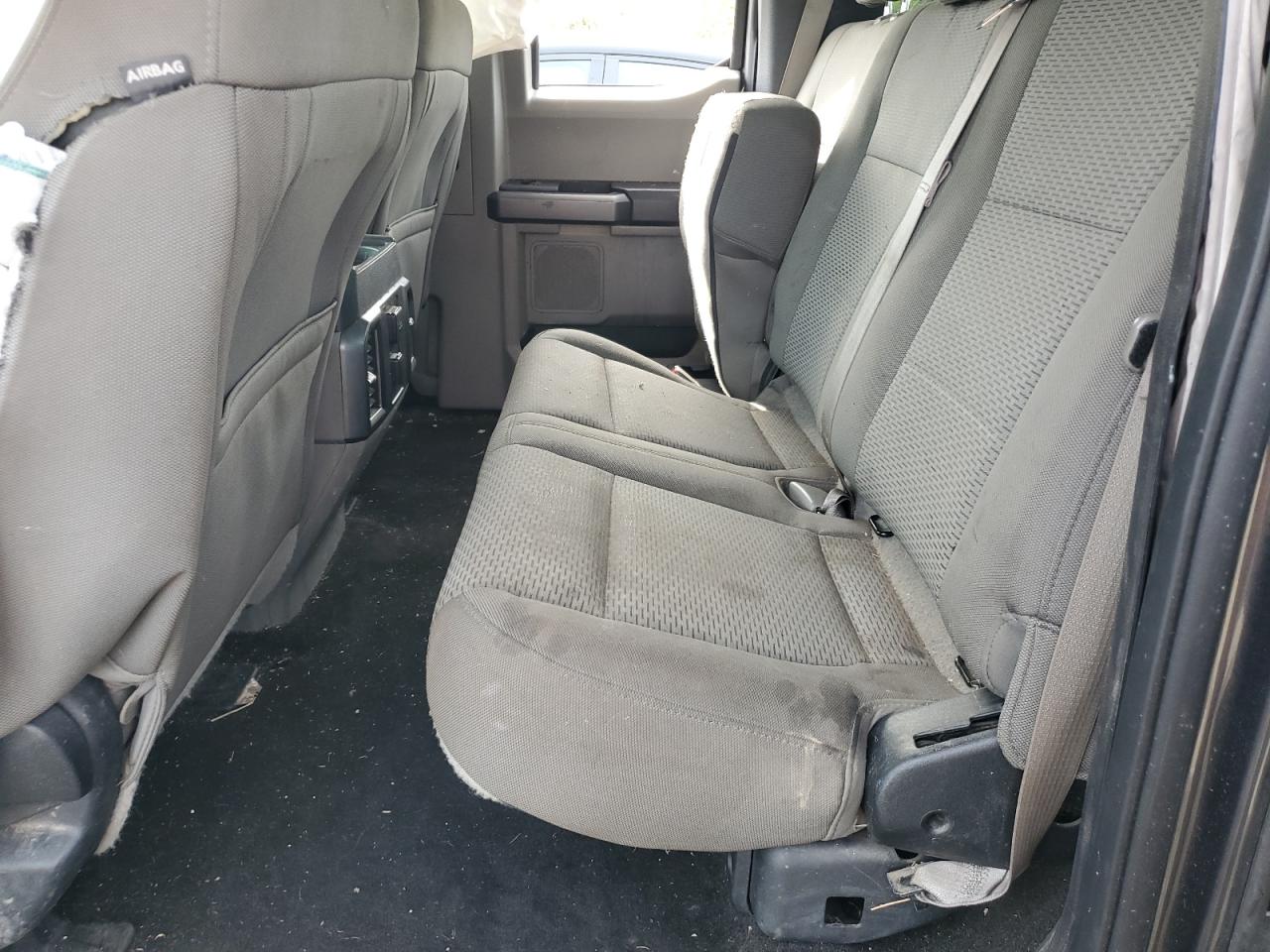 2017 Ford F250 Super Duty VIN: 1FT7X2B60HEC18011 Lot: 84722895