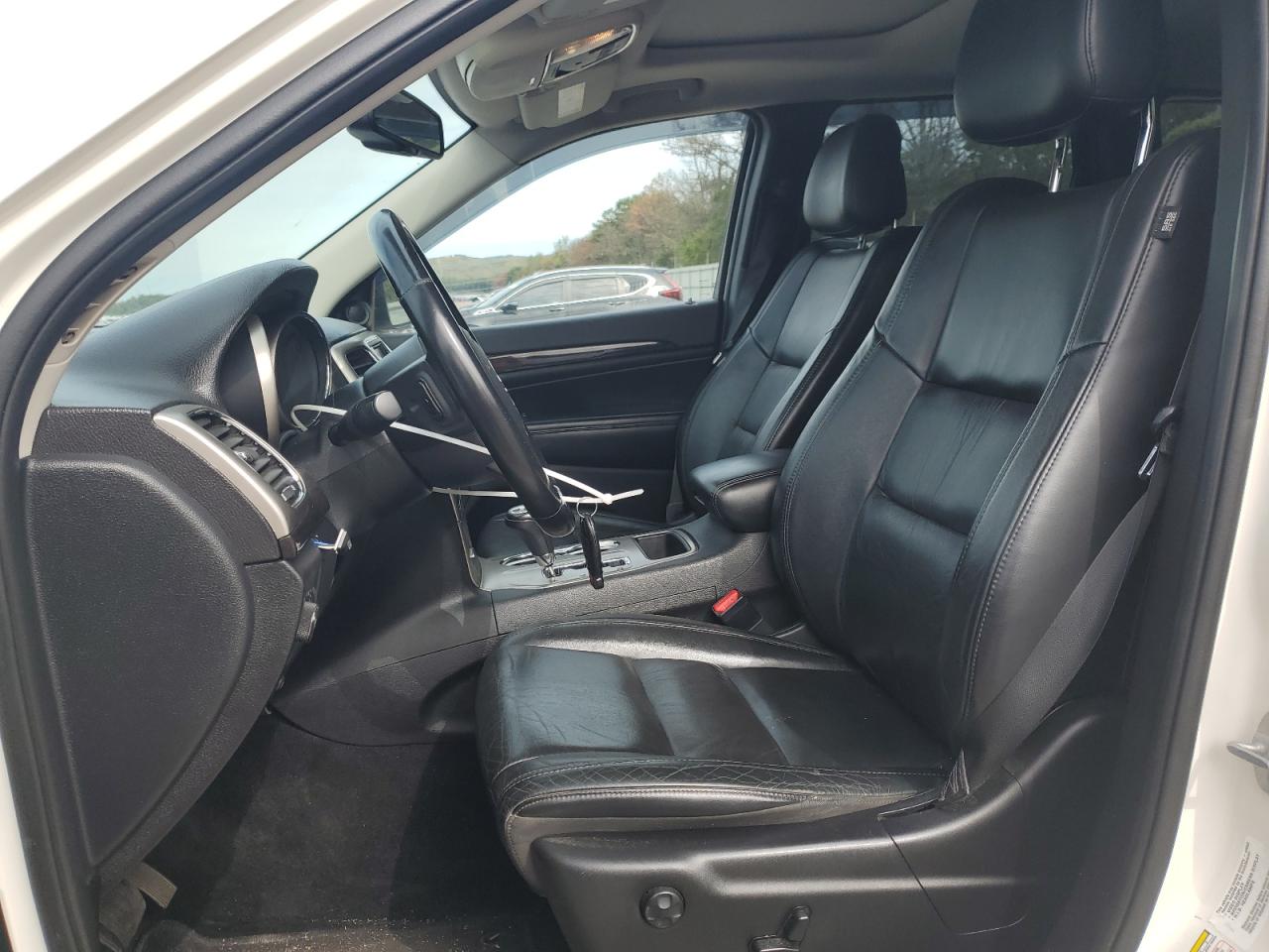 2011 Jeep Grand Cherokee Laredo VIN: 1J4RR4GG7BC735562 Lot: 84547925