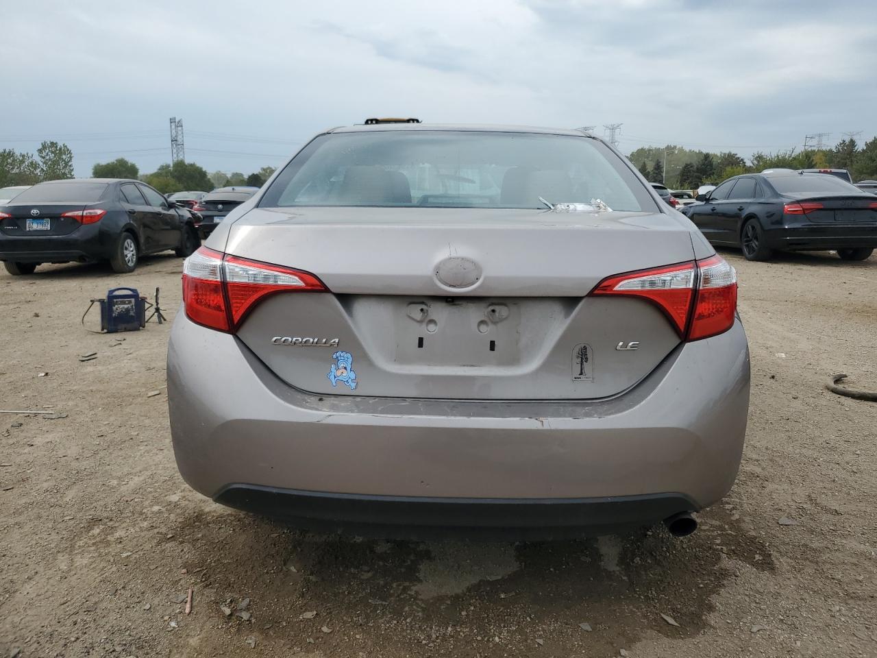 2015 Toyota Corolla L VIN: 5YFBURHE8FP308534 Lot: 81573625