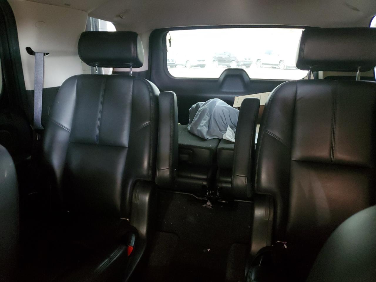 2008 Chevrolet Tahoe K1500 VIN: 1GNFK13058R214633 Lot: 80037205