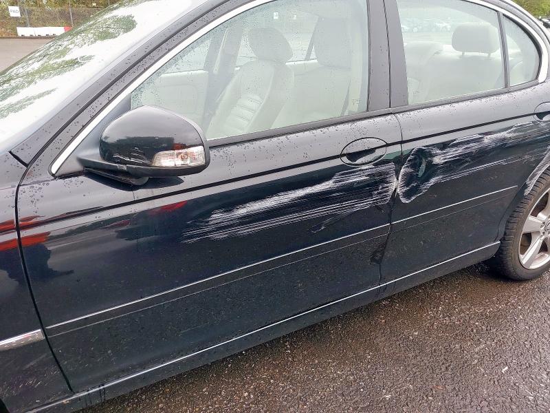 2009 JAGUAR X-TYPE SE 