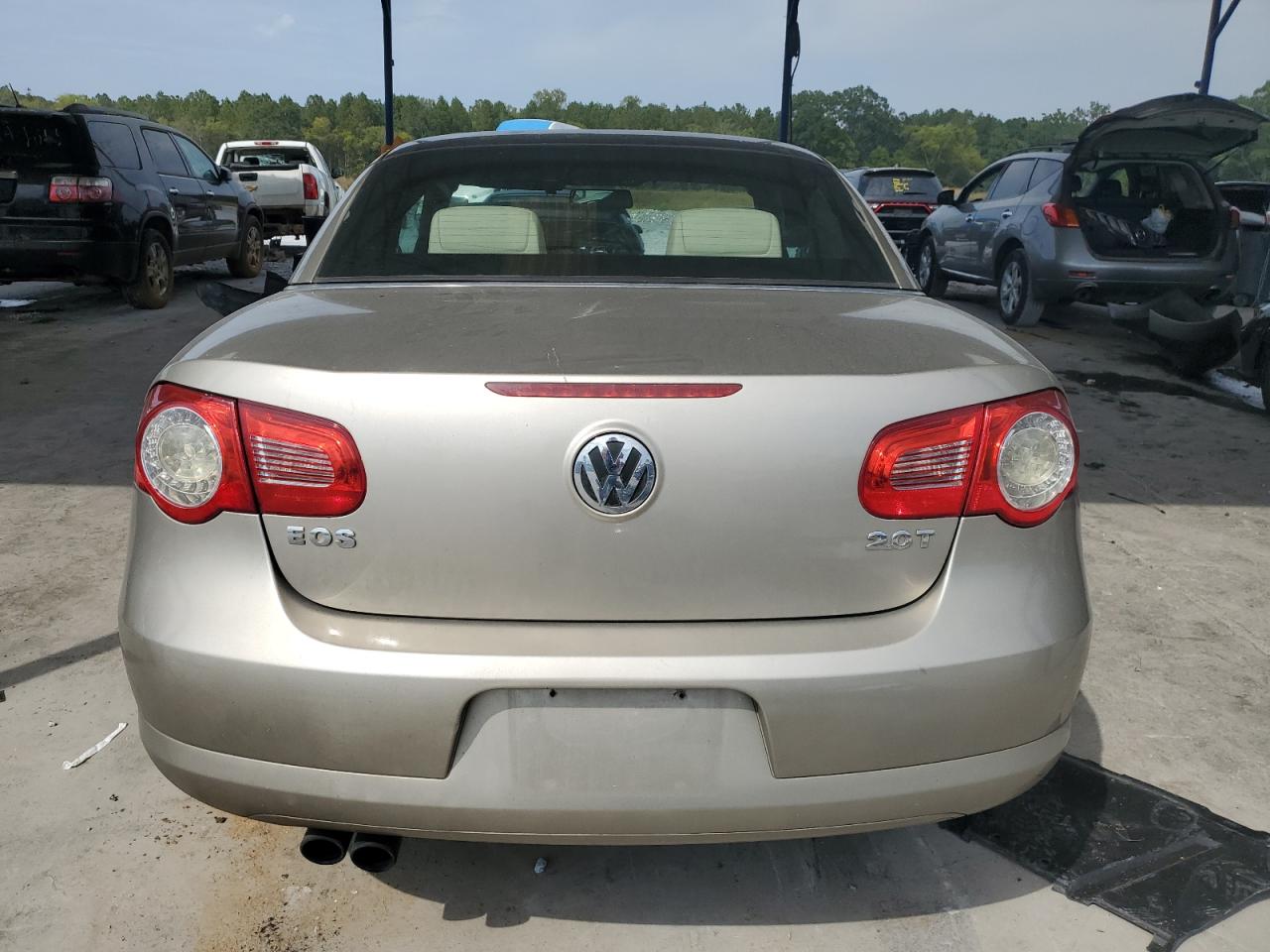 2007 Volkswagen Eos 2.0T VIN: WVWBA71F87V027686 Lot: 82036185