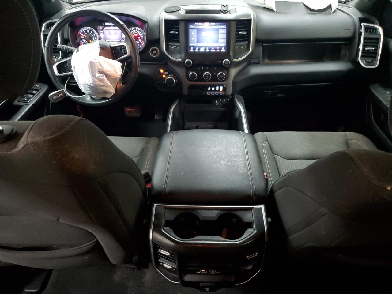 2020 Ram 1500 Big Horn/Lone Star VIN: 1C6SRFFT2LN241835 Lot: 81014435