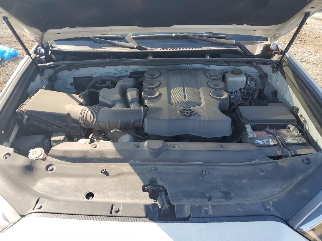 2015 Toyota 4Runner Sr5/Sr5 Premium VIN: JTEBU5JR7F5203627 Lot: 81193295