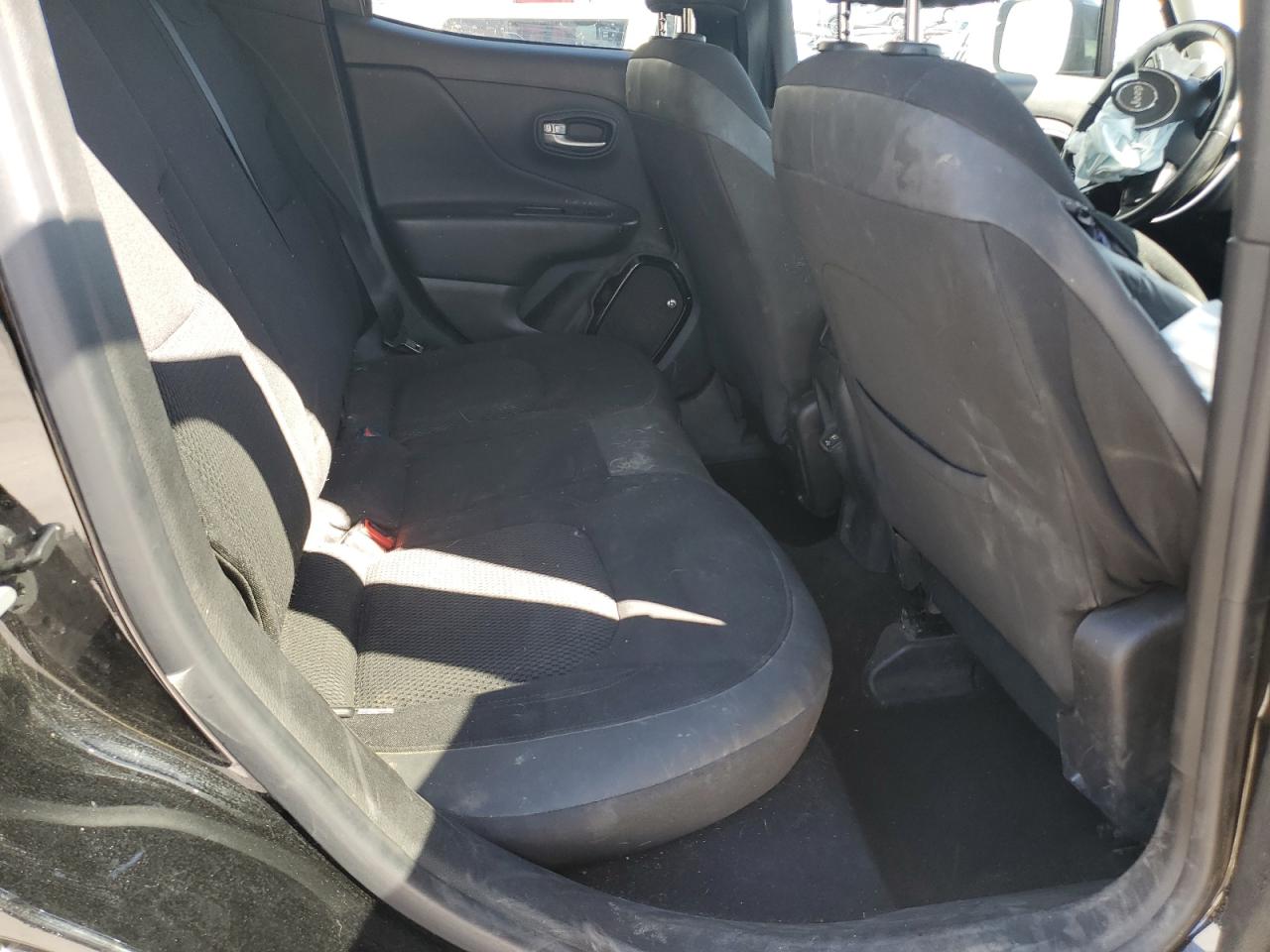 2019 Jeep Renegade Latitude VIN: ZACNJBBB5KPJ76615 Lot: 83984335