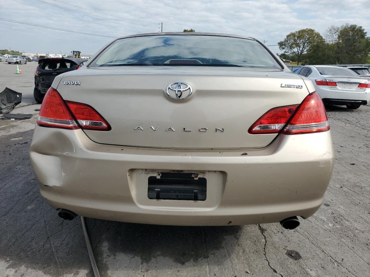 2005 Toyota Avalon Xl VIN: 4T1BK36B05U034772 Lot: 72045145