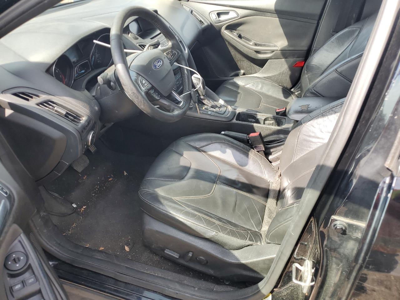 2016 Ford Focus Se VIN: 1FADP3F22GL371263 Lot: 84617785