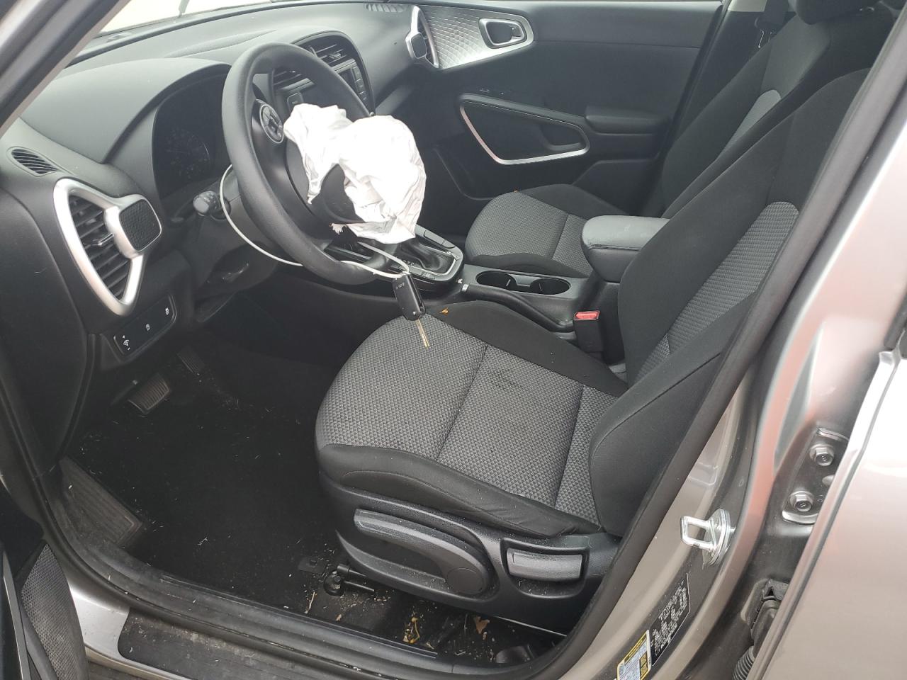 2022 Kia Soul Lx VIN: KNDJ23AU6N7820261 Lot: 71533925
