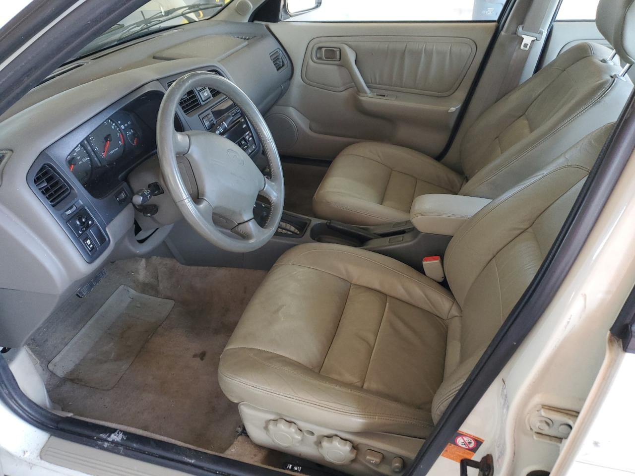 1999 Infiniti G20 VIN: JNKCP11A2XT003821 Lot: 71955185