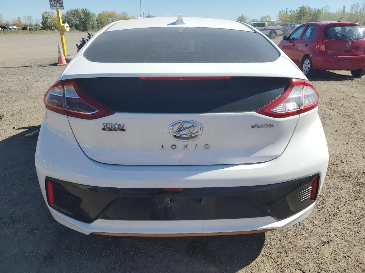 2017 Hyundai Ioniq Limited VIN: KMHC85LH2HU011389 Lot: 80937525
