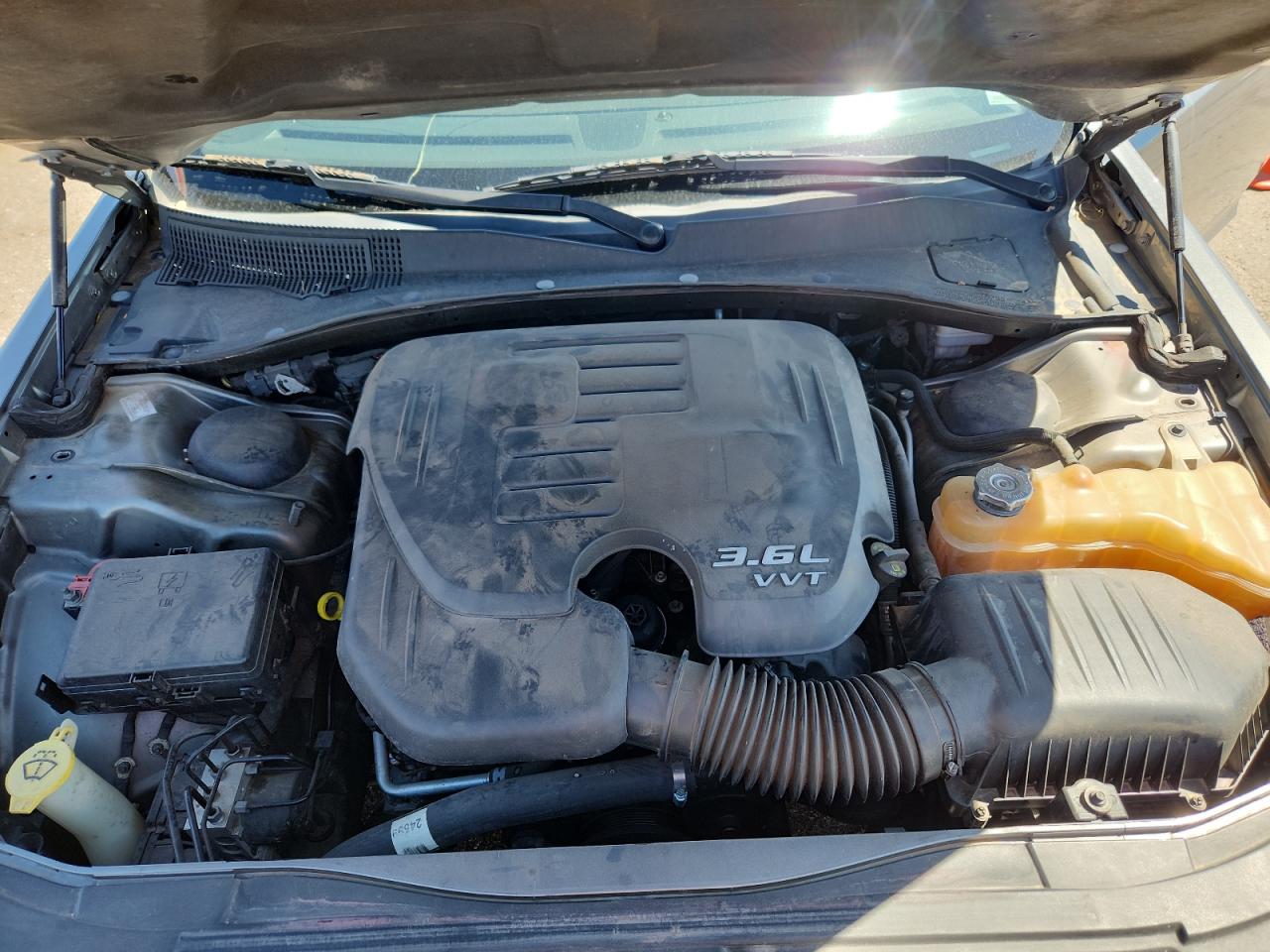 2012 Chrysler 300 Limited VIN: 2C3CCACG5CH250261 Lot: 71208735