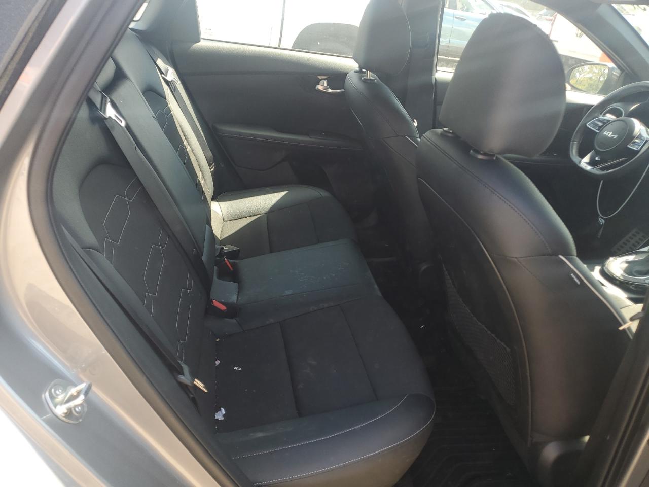 2024 Kia Forte Gt Line VIN: 3KPF54AD6RE753010 Lot: 83781025