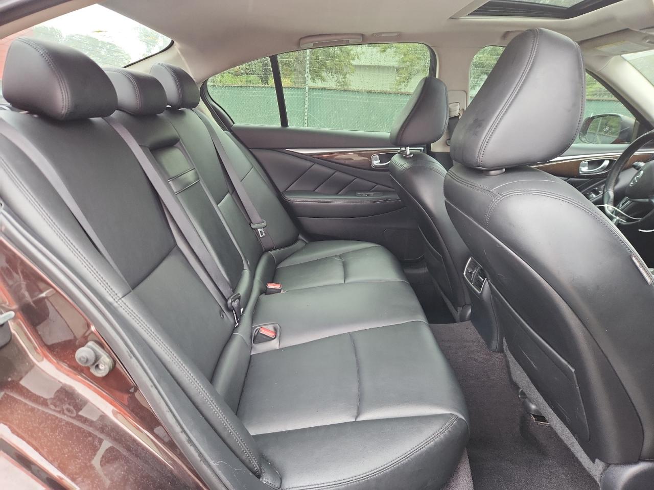 2019 Infiniti Q50 Luxe VIN: JN1EV7AR9KM551586 Lot: 72077375