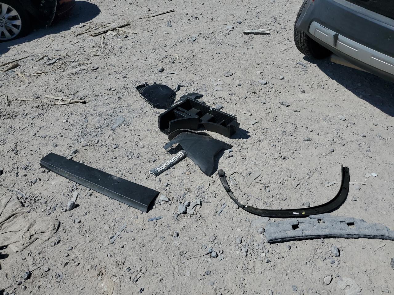 2016 Chevrolet Trax 1Lt VIN: KL7CJPSB2GB745216 Lot: 80621325