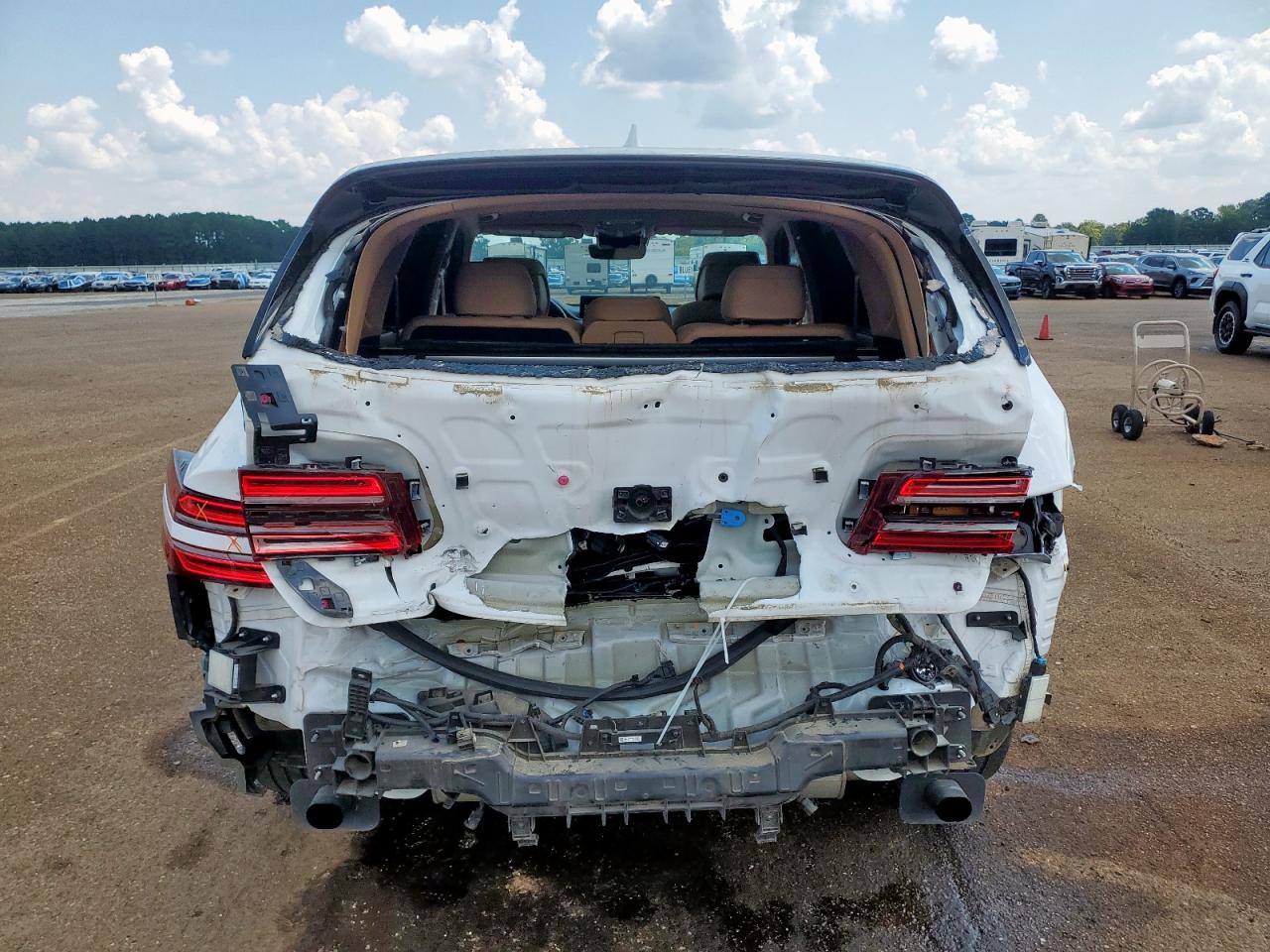 2022 Genesis Gv80 Base VIN: KMUHCESC0NU079570 Lot: 71025165