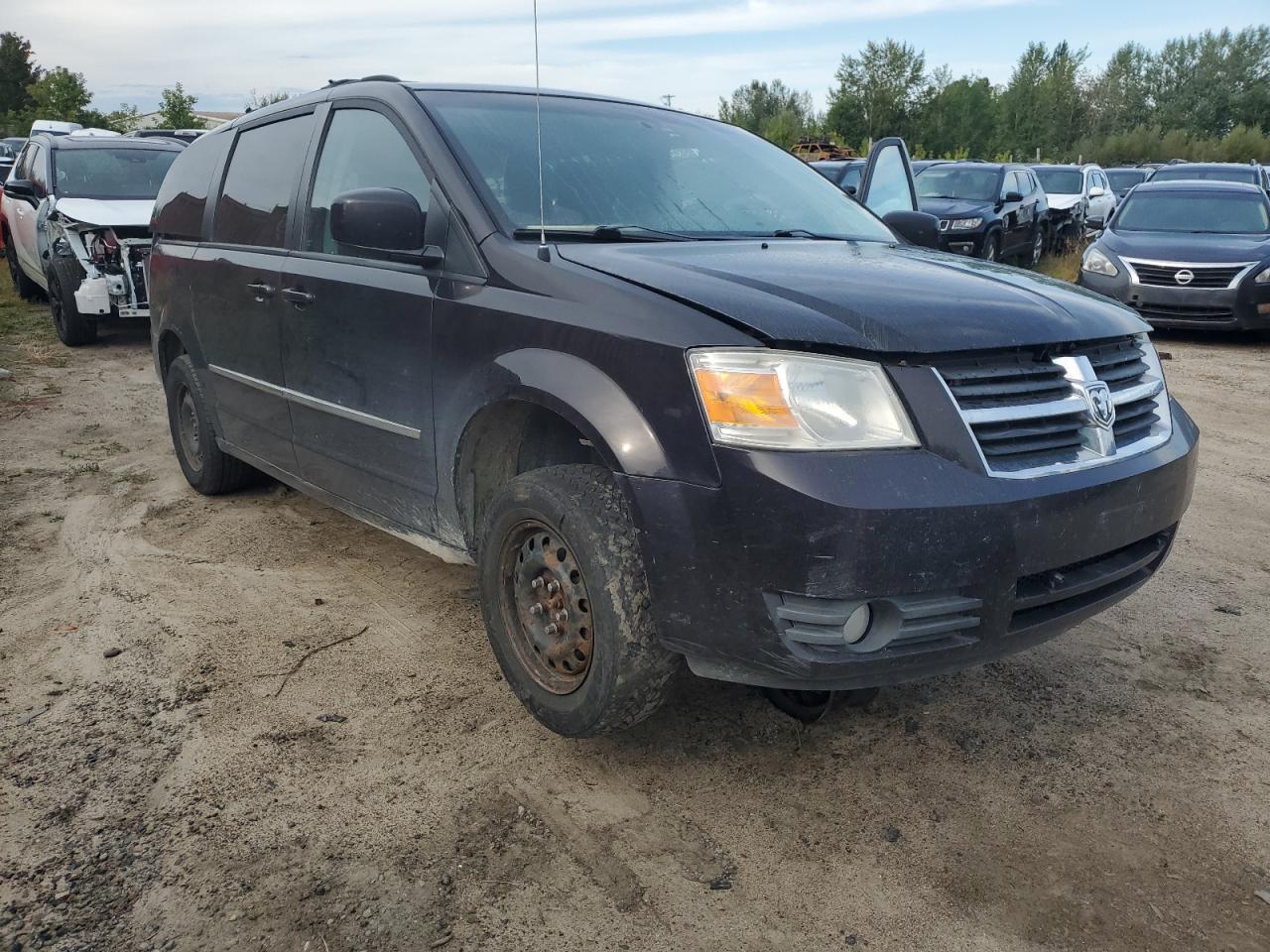 2010 Dodge Grand Caravan Se VIN: 2D4RN4DE5AR425665 Lot: 68084325