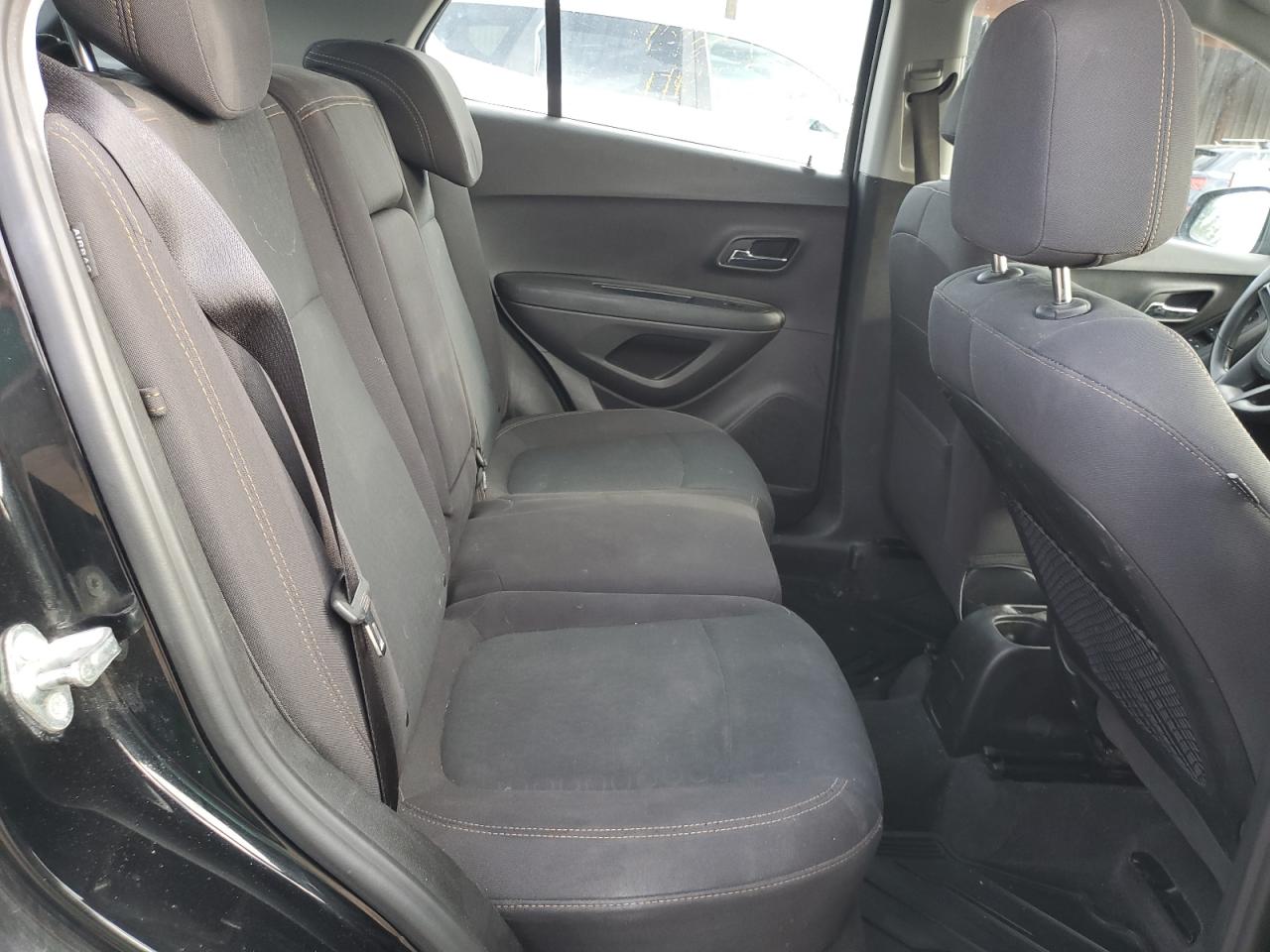 2018 Chevrolet Trax Ls VIN: 3GNCJKSB5JL311052 Lot: 82141135