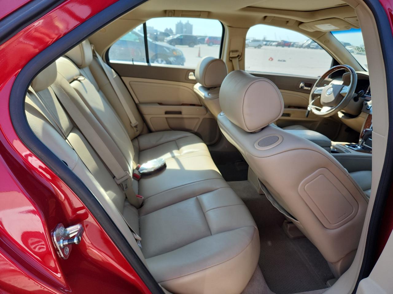 2009 Cadillac Sts VIN: 1G6DZ67A690111077 Lot: 80281045