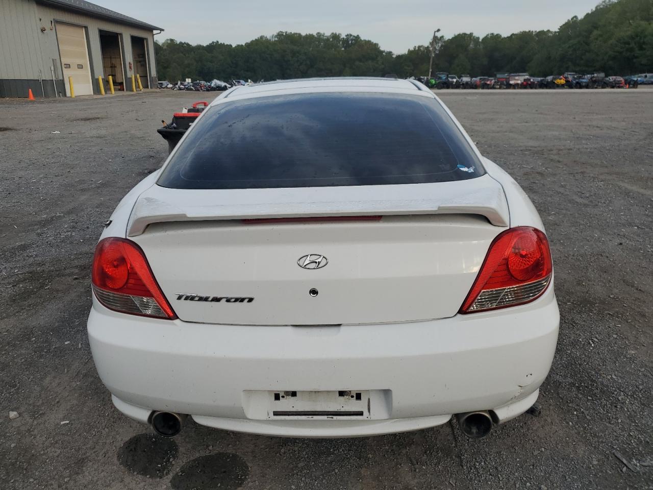 2005 Hyundai Tiburon VIN: KMHHM65D35U184724 Lot: 84444495
