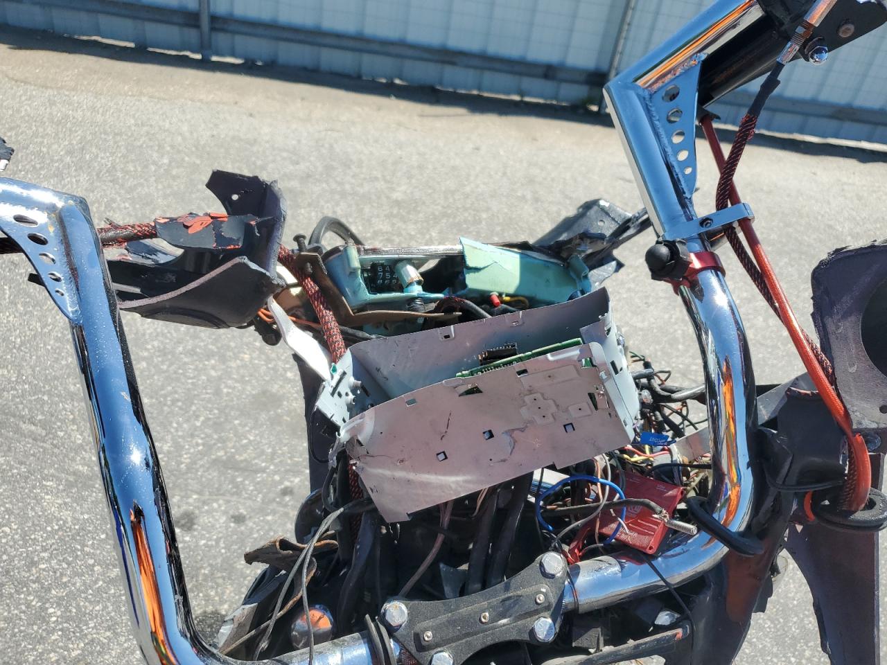 1988 Harley-Davidson Flht Classic VIN: 1HD1DJL19JY500355 Lot: 70988925