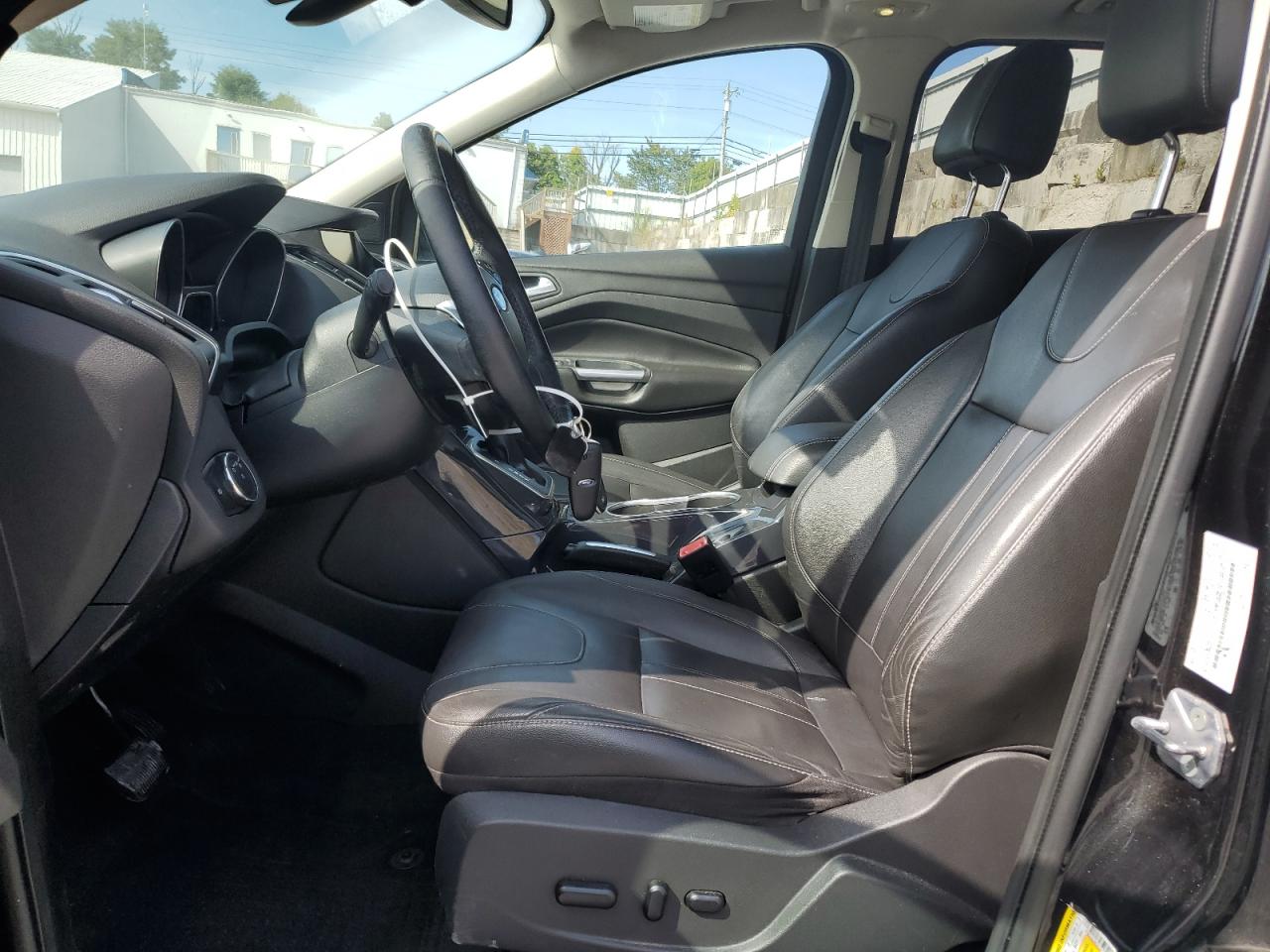 2013 Ford Escape Titanium VIN: 1FMCU0J95DUA77987 Lot: 81089525