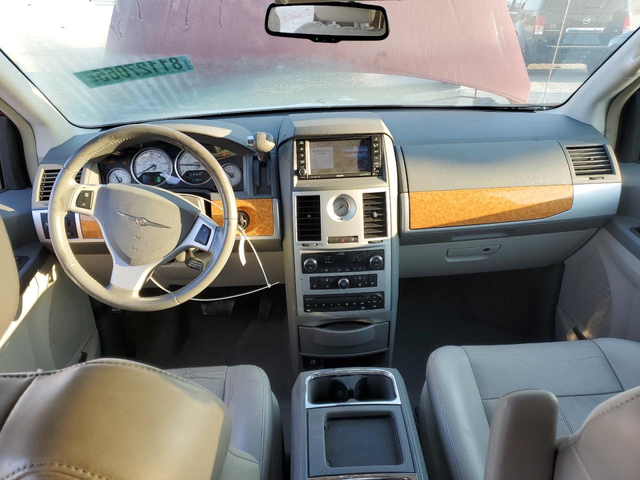 2010 Chrysler Town & Country Limited VIN: 2A4RR7DX5AR322146 Lot: 81127065