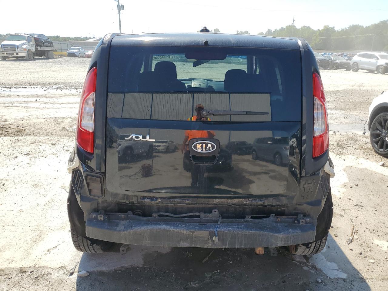 2012 Kia Soul + VIN: KNDJT2A64C7461577 Lot: 71903265