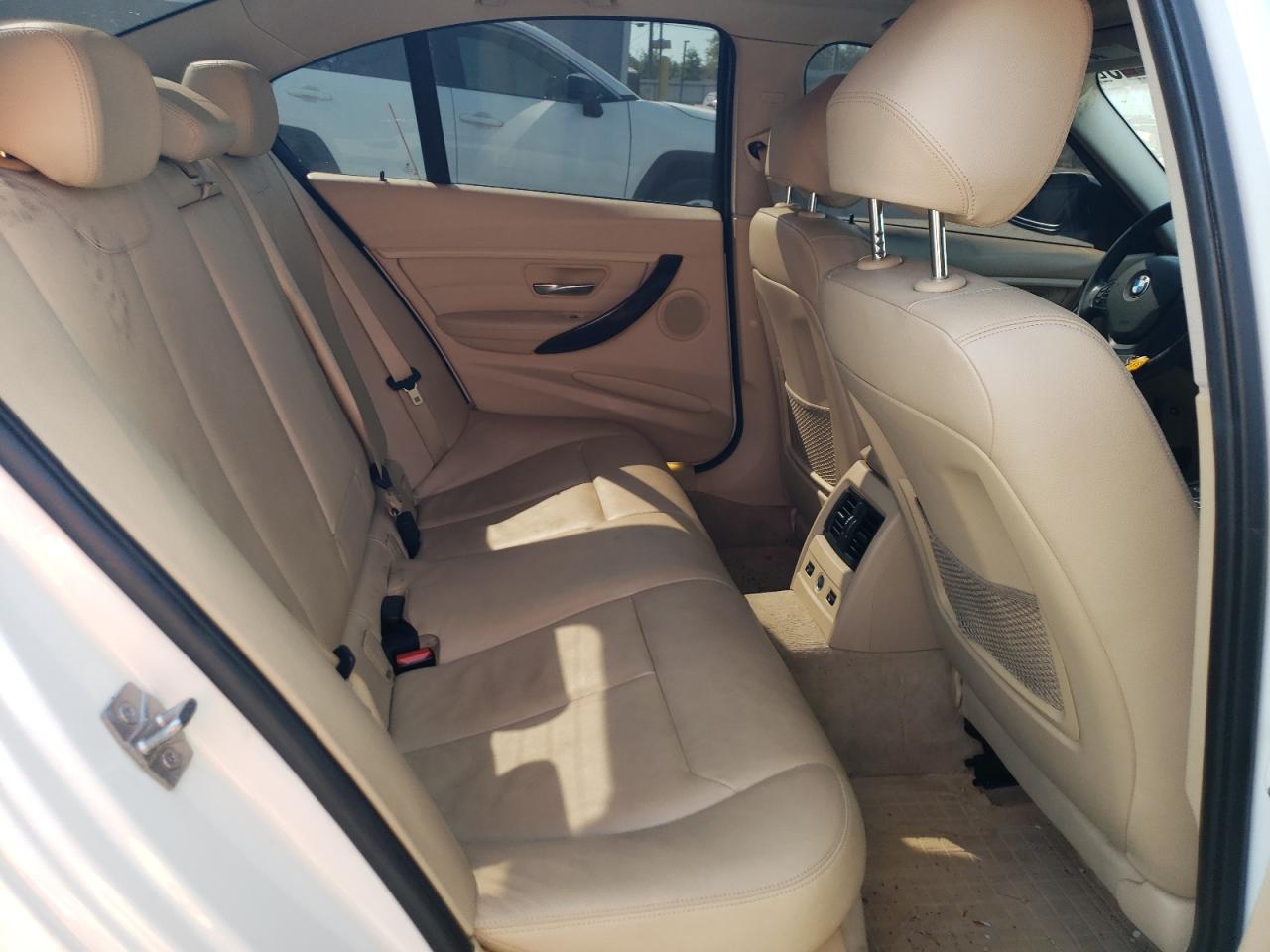 2013 BMW 328 Xi VIN: WBA3B3C59DF539135 Lot: 70821175