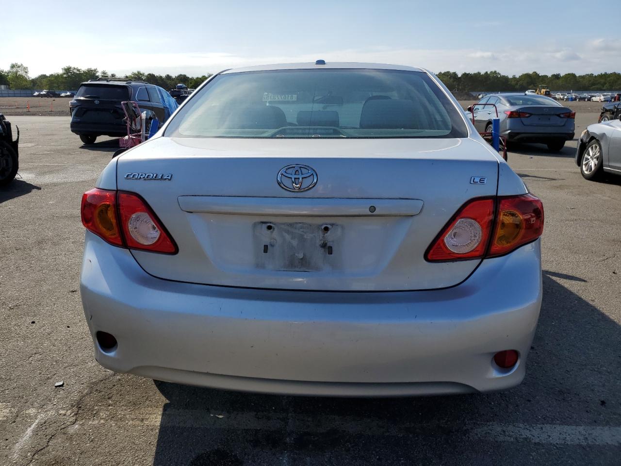 2010 Toyota Corolla Base VIN: 2T1BU4EE2AC240683 Lot: 81677335