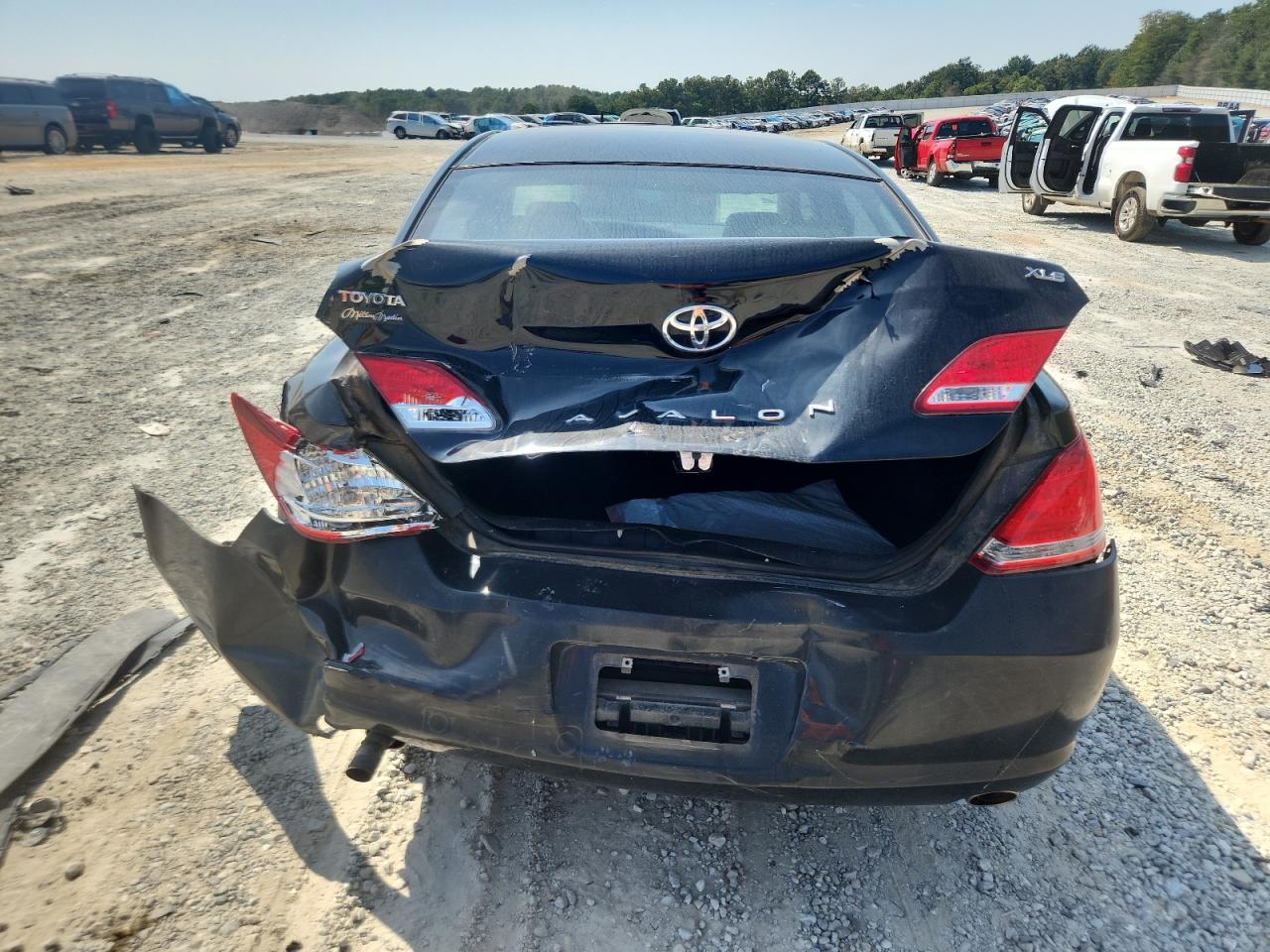 2005 Toyota Avalon Xl VIN: 4T1BK36B65U002120 Lot: 80298065