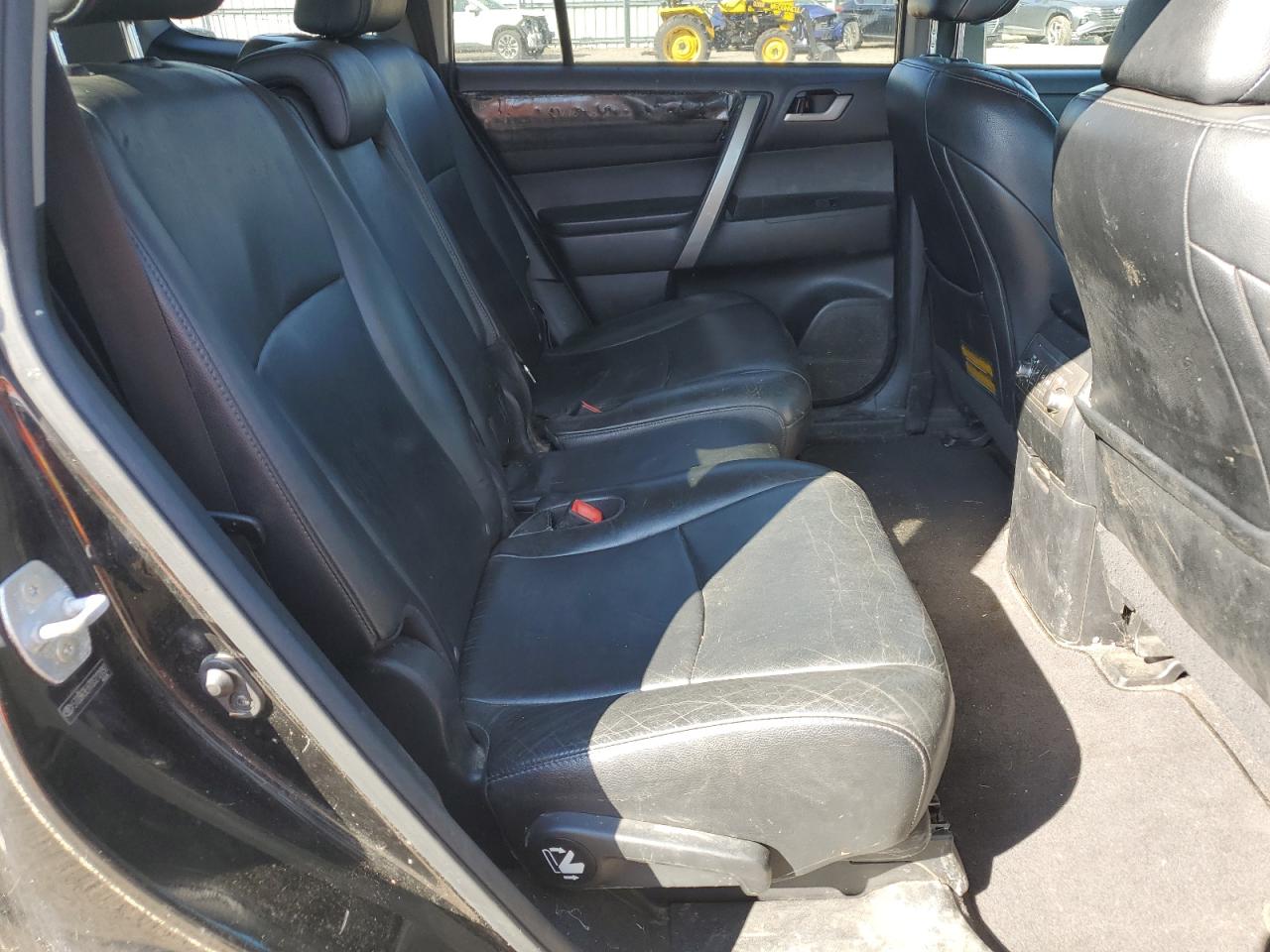 2013 Toyota Highlander Base VIN: 5TDBK3EH7DS212092 Lot: 80637695