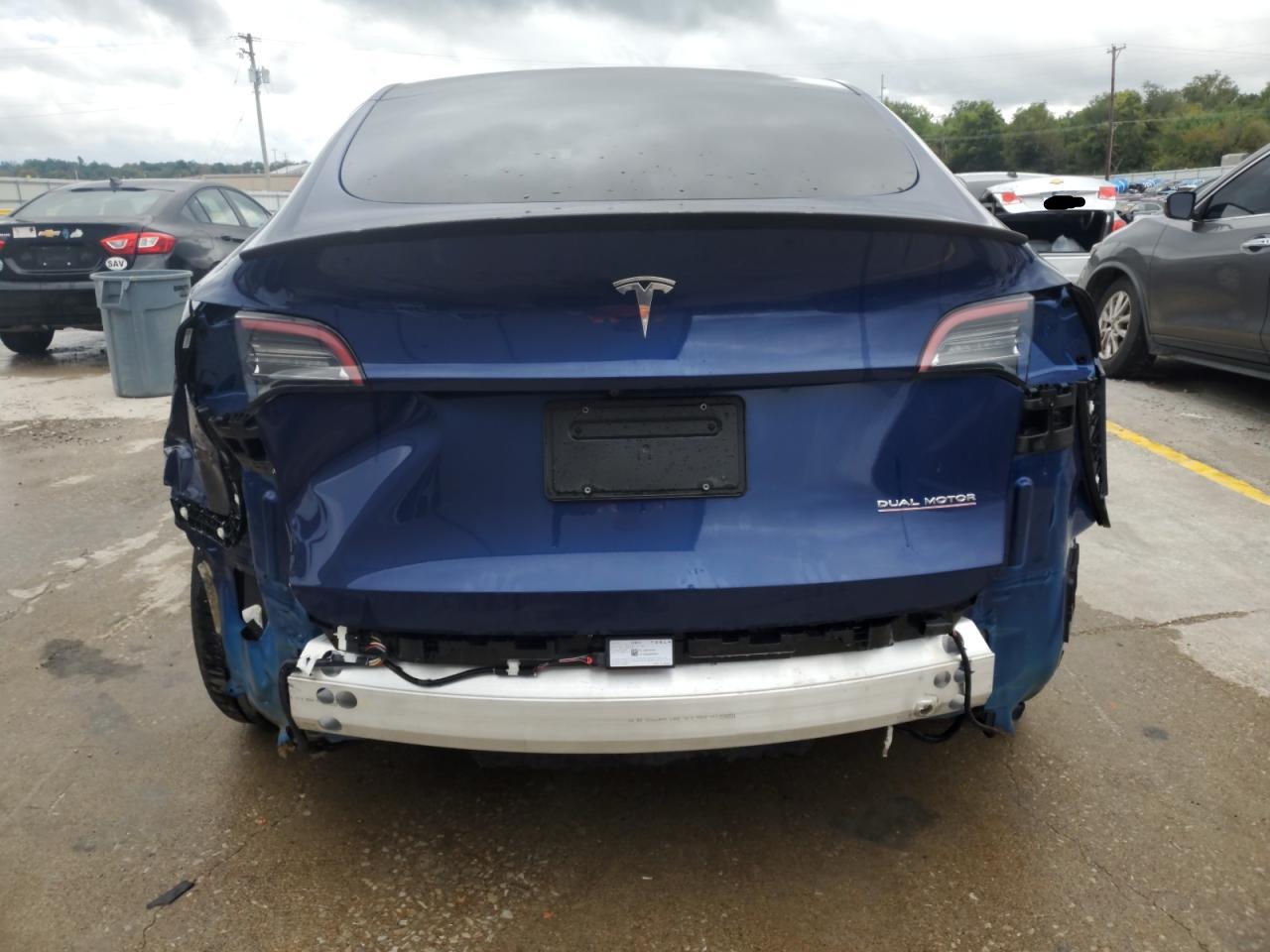 2022 Tesla Model Y VIN: 7SAYGDEFXNF530846 Lot: 82090105