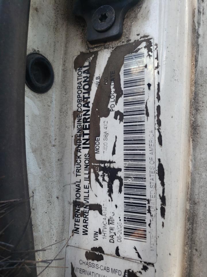 2007 International 7400 Refuse Truck VIN: 1HTWCAAN47J470413 Lot: 70372975