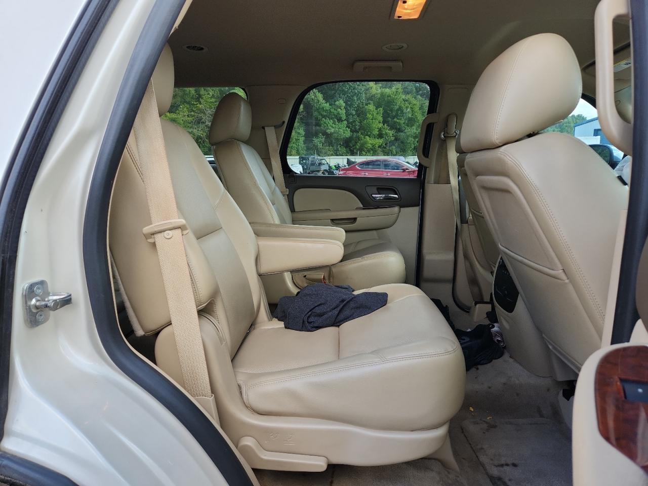 2013 GMC Yukon Slt VIN: 1GKS1CE06DR313012 Lot: 83839035