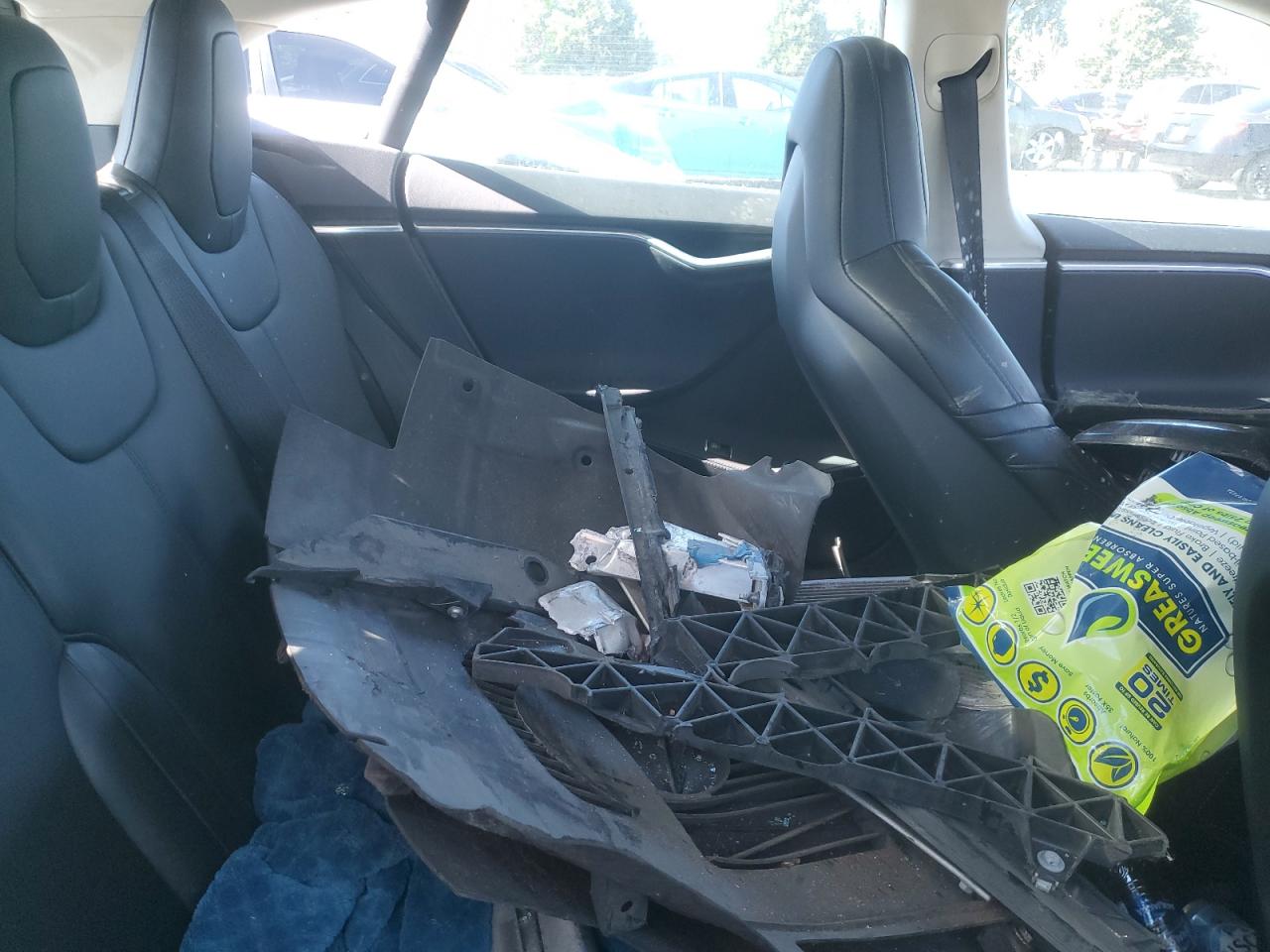 2016 Tesla Model S VIN: 5YJSA1E29GF133647 Lot: 65802285