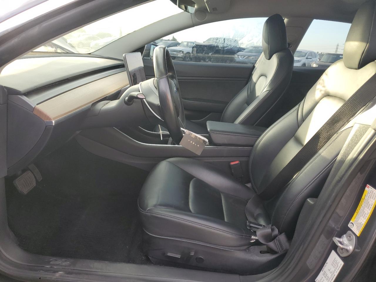 2019 Tesla Model 3 VIN: 5YJ3E1EA6KF321647 Lot: 81267735