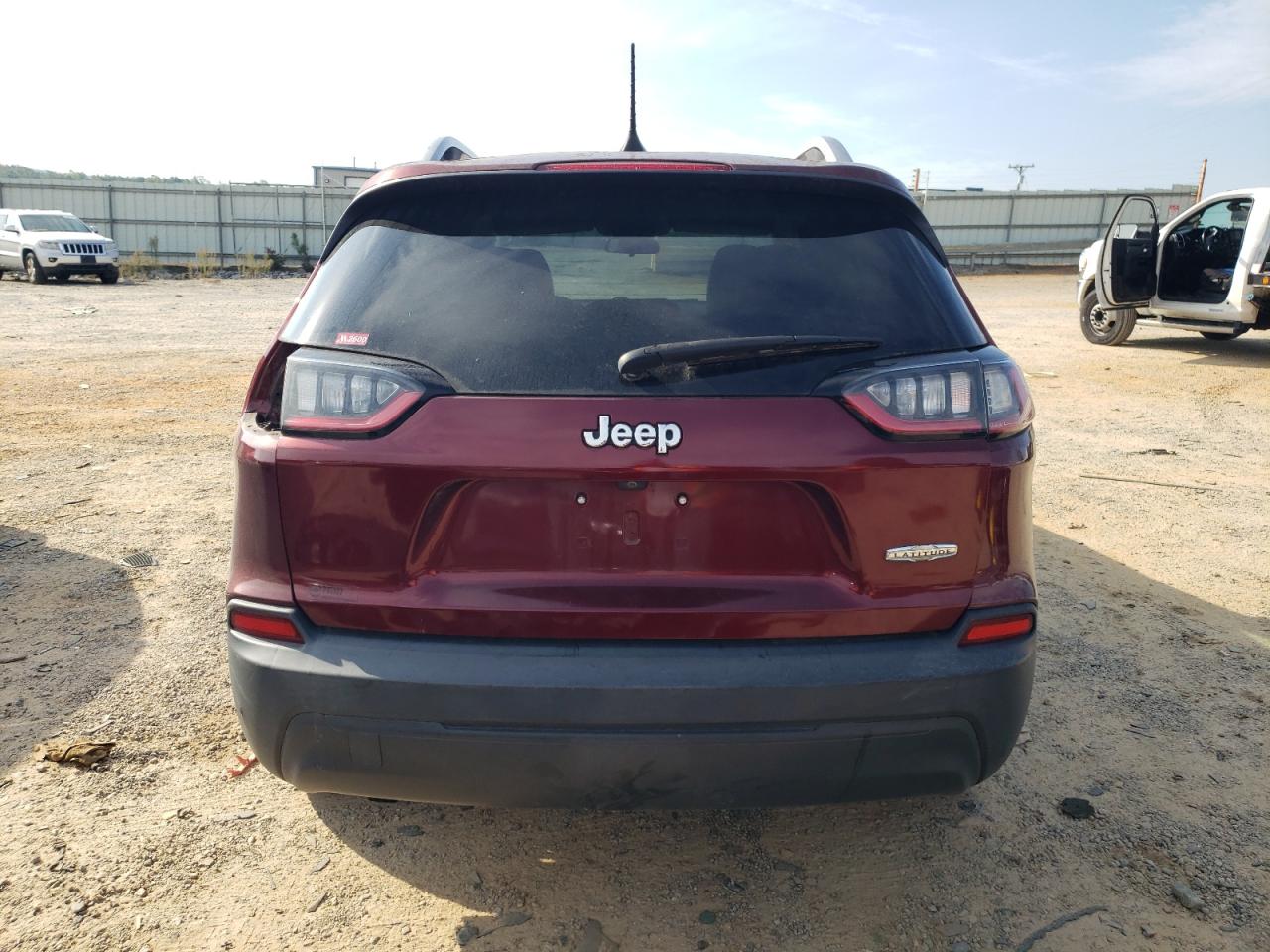 2019 Jeep Cherokee Latitude Plus VIN: 1C4PJLLB4KD178550 Lot: 83844415