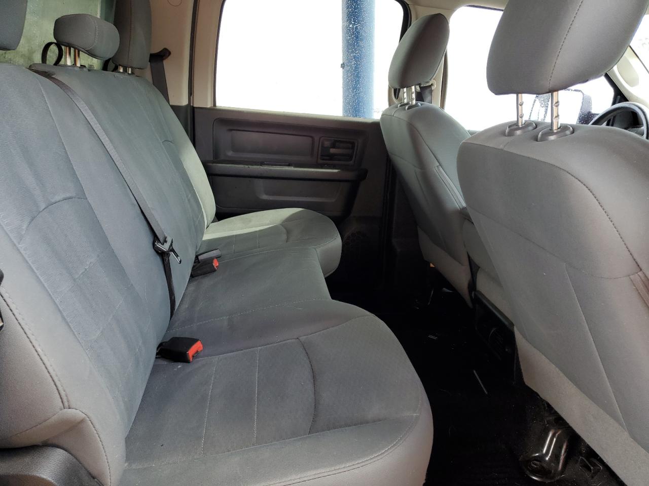 2016 Ram 1500 St VIN: 3C6RR7KT1GG384090 Lot: 83813665