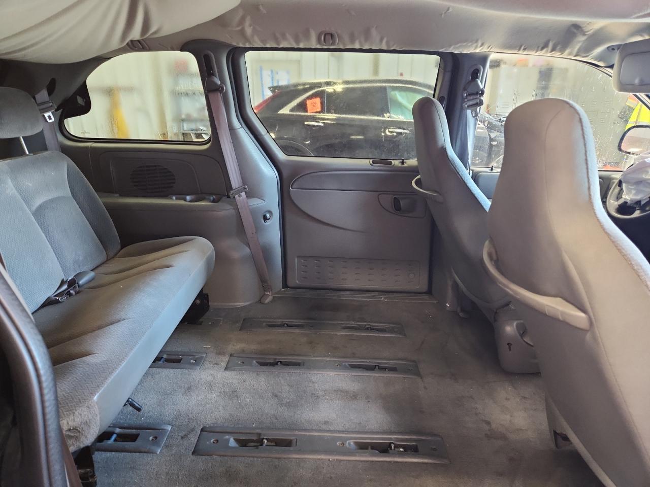 2004 Chrysler Town & Country VIN: 1C4GP45R04B579798 Lot: 80273355