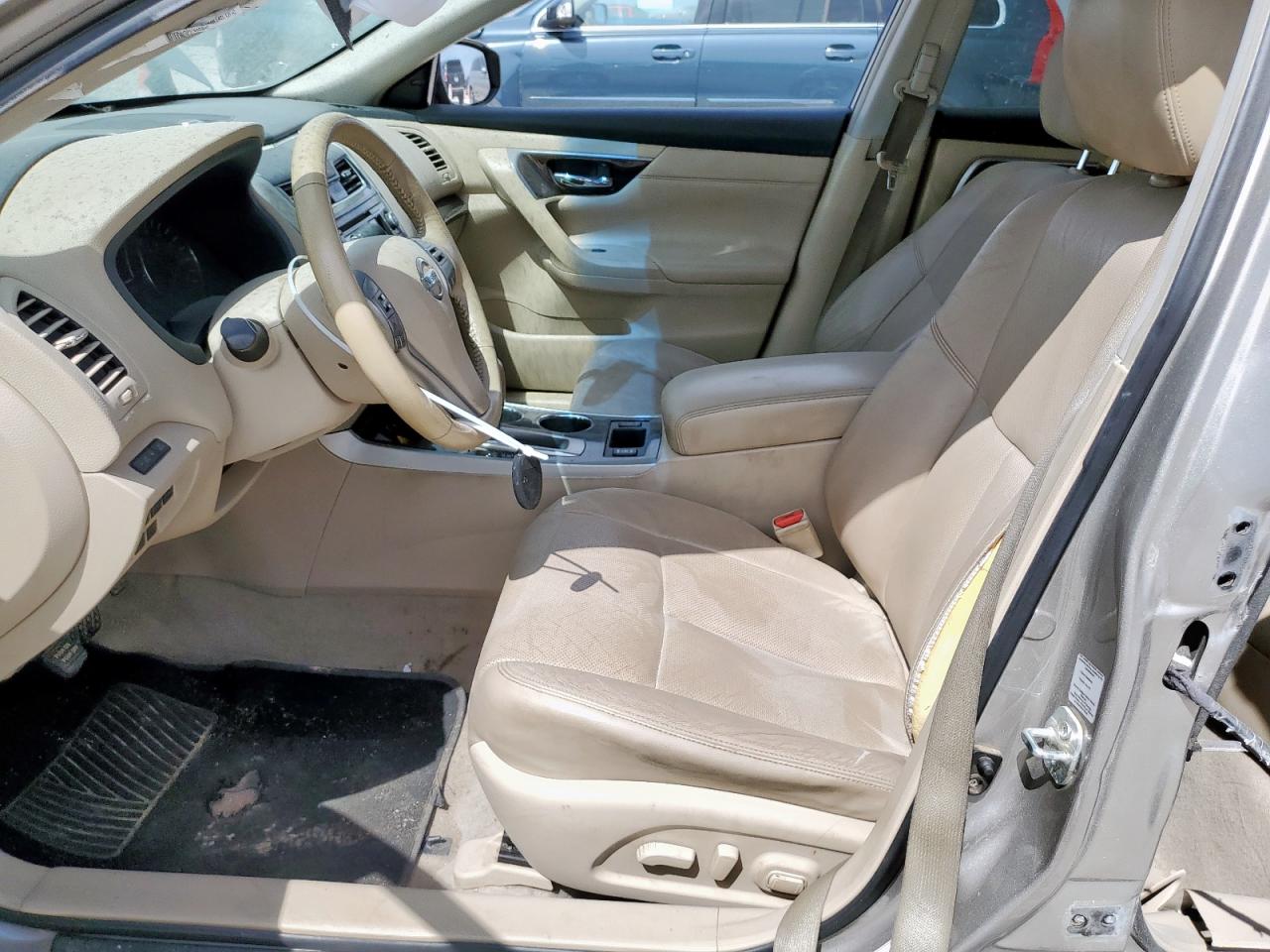 2013 Nissan Altima 2.5 VIN: 1N4AL3AP2DN422813 Lot: 70666445