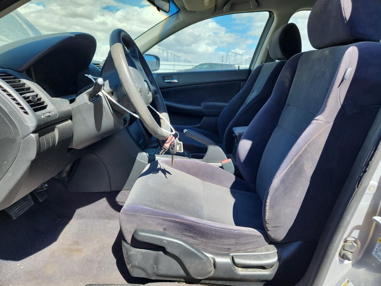 2005 Honda Accord Lx VIN: JHMCM56425C005343 Lot: 81578705