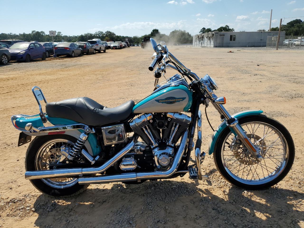 2005 Harley-Davidson Fxdwgi